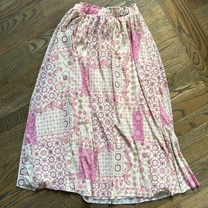 Women’s skirt
